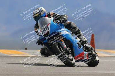 media/Nov-05-2022-SoCal Trackdays (Sat) [[f8d9b725ab]]/Turn 9 (110pm)/